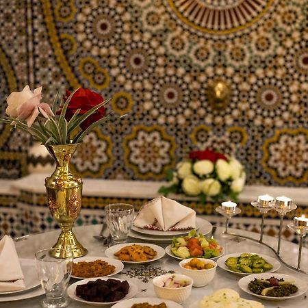 Riad Anis Fez Bagian luar foto