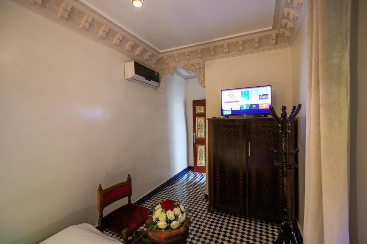 Riad Anis Fez Bagian luar foto