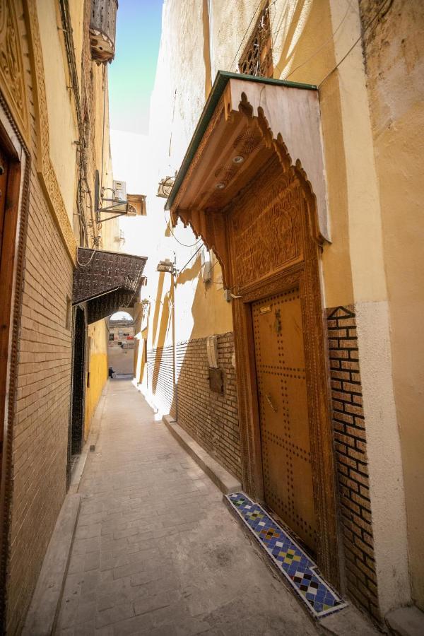 Riad Anis Fez Bagian luar foto
