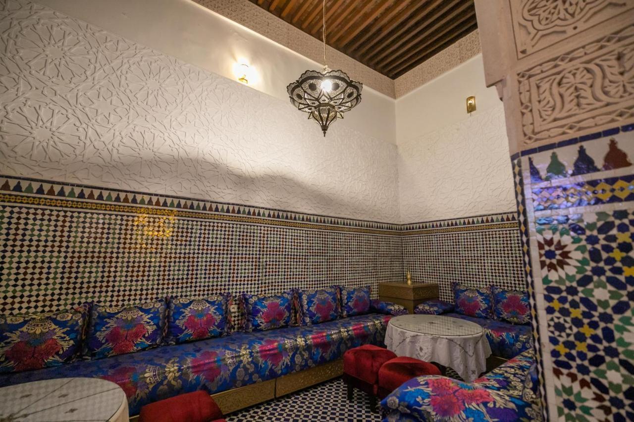 Riad Anis Fez Bagian luar foto