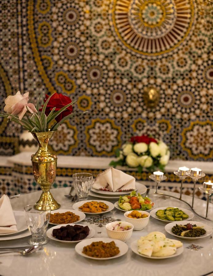 Riad Anis Fez Bagian luar foto