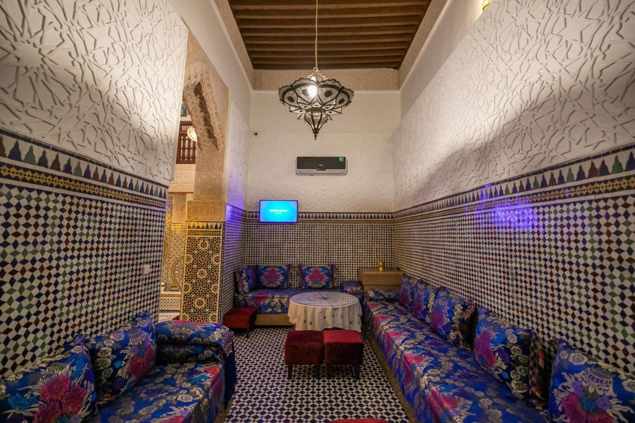 Riad Anis Fez Bagian luar foto